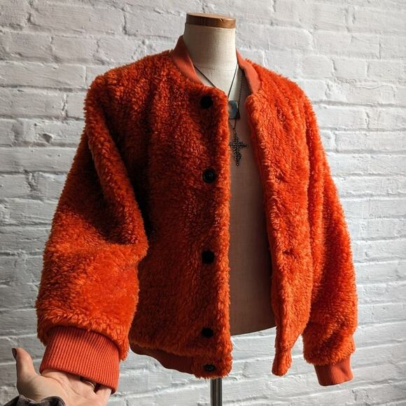 Uniqlo Faux Fur Orange Coat Fuzzy Bomber Indie Retro Statement Preppy Jacket - Picture 4 of 10
